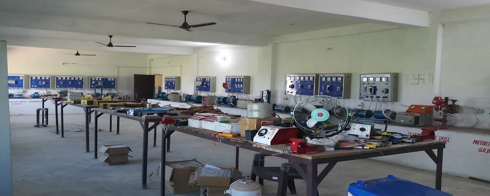 GULABI BHIMAL PRIVATE ITI [3730], GHAZIPUR